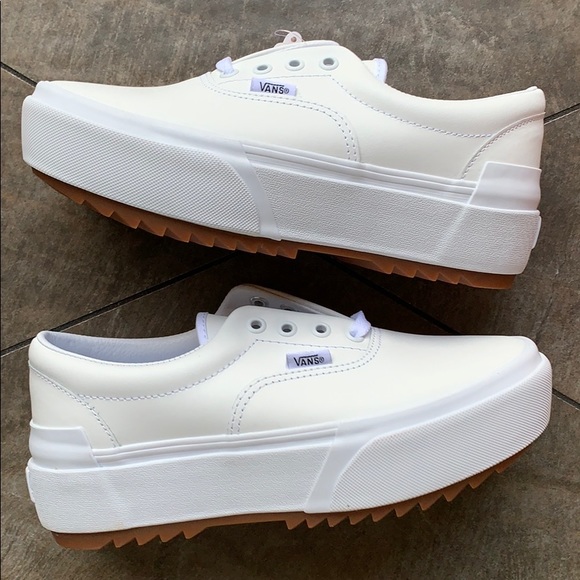 •VANS ERA STACKED LEATHER TRUE WHITE PLATFORMS - Picture 14 of 16